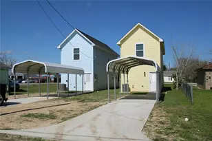 919 N Avenue C, Freeport, TX 77541 - Photo 19