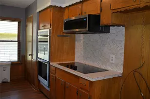 1626 Hamblen Rd, Kingwood, TX 77339 - Photo 9