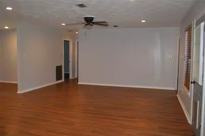 1626 Hamblen Road, Kingwood, TX 77339 - Photo 9