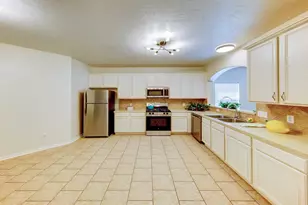 314 Clear Creek Ave, League City, TX 77573 - Photo 11