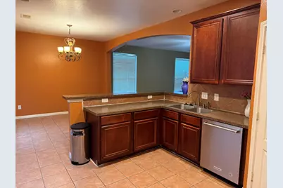 9429 Lambright Road, Houston, TX 77075 - Photo 11