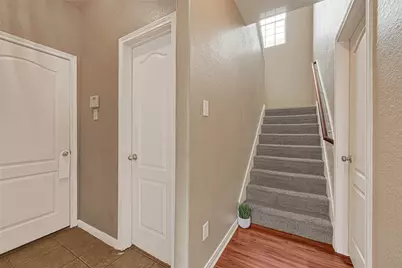 9429 Lambright Road, Houston, TX 77075 - Photo 13