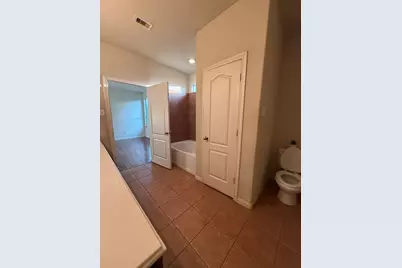 9429 Lambright Road, Houston, TX 77075 - Photo 17