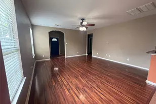 9429 Lambright Rd, Houston, TX 77075 - Photo 3
