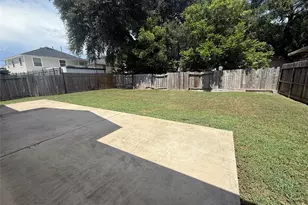 9429 Lambright Rd, Houston, TX 77075 - Photo 23