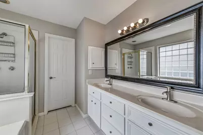 206 Live Oak Lane, Friendswood, TX 77546 - Photo 19