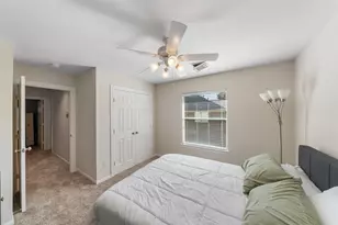 2 N Chantsong Cir, The Woodlands, TX 77382 - Photo 27