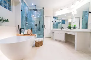2 N Chantsong Cir, The Woodlands, TX 77382 - Photo 21