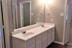 12527 Avery Vale Ln, Houston, TX 77014 - Photo 11