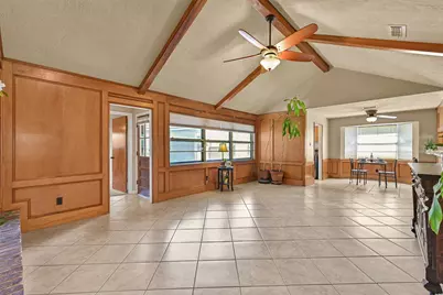 614 Seaway Drive, El Lago, TX 77586 - Photo 11