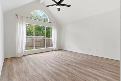 23 Cedar Chase Place, The Woodlands, TX 77381 - Photo 17