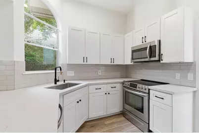 23 Cedar Chase Place, The Woodlands, TX 77381 - Photo 13