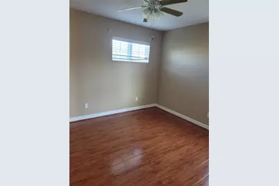 9022 Creeks Gate Court, Richmond, TX 77407 - Photo 11