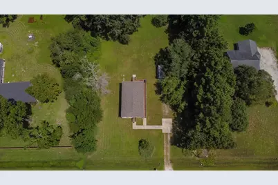 208 County Road 308, Cleveland, TX 77327 - Photo 31