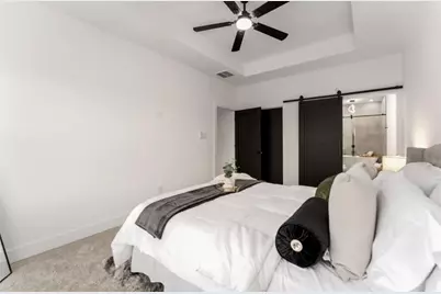 4121 Shelby Circle #B, Houston, TX 77051 - Photo 7