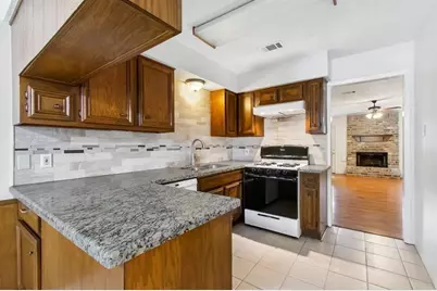 2106 Wickburn Drive, Spring, TX 77386 - Photo 17