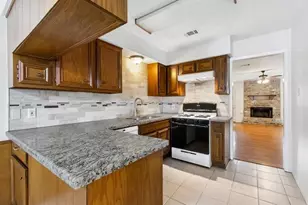 2106 Wickburn Dr, Spring, TX 77386 - Photo 17