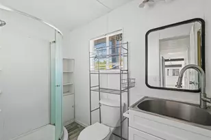 403 Avenue E, Dickinson, TX 77539 - Photo 19