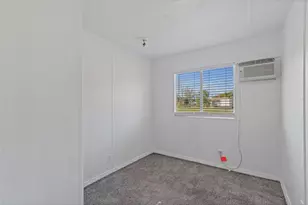 403 Avenue E, Dickinson, TX 77539 - Photo 17