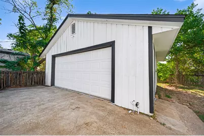 1609 N Pacific Street, Conroe, TX 77301 - Photo 25