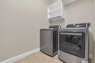 13319 Lake Chesdin Rd, Houston, TX 77044 - Photo 23