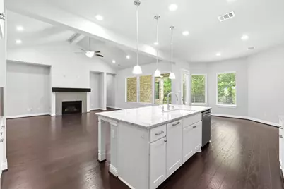 2021 Green Terrace Lane, Pinehurst, TX 77362 - Photo 17