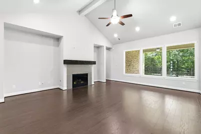 2021 Green Terrace Lane, Pinehurst, TX 77362 - Photo 23