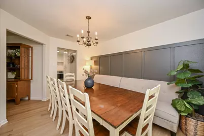 9889 Hyacinth Way, Conroe, TX 77385 - Photo 11