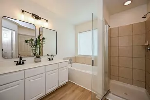 9889 Hyacinth Way, Conroe, TX 77385 - Photo 21