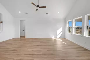 2418 Good Morrow Dr, Rosenberg, TX 77471 - Photo 9