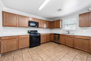 29550 N Legends Bend Dr, Spring, TX 77386 - Photo 9