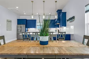 1240 Gulf Rd, Crystal Beach, TX 77650 - Photo 7