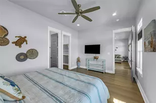 1240 Gulf Rd, Crystal Beach, TX 77650 - Photo 17