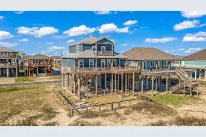 1240 Gulf Road, Crystal Beach, TX 77650 - Photo 47