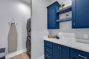 1240 Gulf Rd, Crystal Beach, TX 77650 - Photo 23