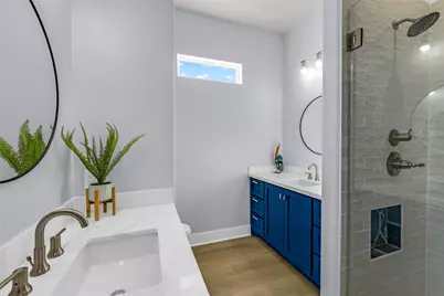 1240 Gulf Road, Crystal Beach, TX 77650 - Photo 19