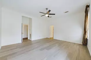 5627 Winsome Ln, Houston, TX 77057 - Photo 23