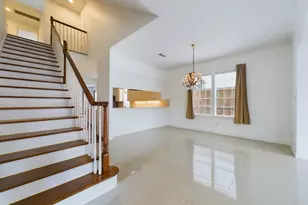5627 Winsome Ln, Houston, TX 77057 - Photo 3