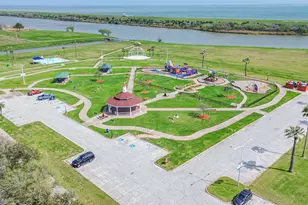 1925 42nd Ave N, Texas City, TX 77590 - Photo 41