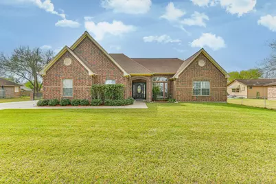 1925 42nd Avenue N, Texas City, TX 77590 - Photo 1