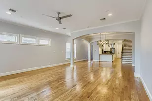 1020 W 22nd St, Houston, TX 77008 - Photo 7