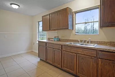 5946 Beldart Street, Houston, TX 77033 - Photo 7