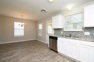21603 Falvel Lake Dr, Spring, TX 77388 - Photo 9