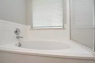 21603 Falvel Lake Dr, Spring, TX 77388 - Photo 33
