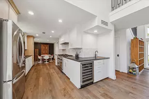 7703 Bobbitt Ln, Houston, TX 77055 - Photo 9