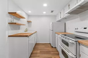 2224 S Piney Point Rd, Houston, TX 77063 - Photo 7