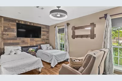10158 Scotsbrook Drive, Houston, TX 77038 - Photo 17