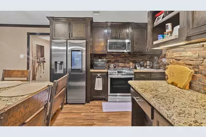 10158 Scotsbrook Drive, Houston, TX 77038 - Photo 9