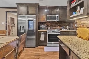 10158 Scotsbrook Dr, Houston, TX 77038 - Photo 9