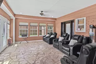 10158 Scotsbrook Dr, Houston, TX 77038 - Photo 19